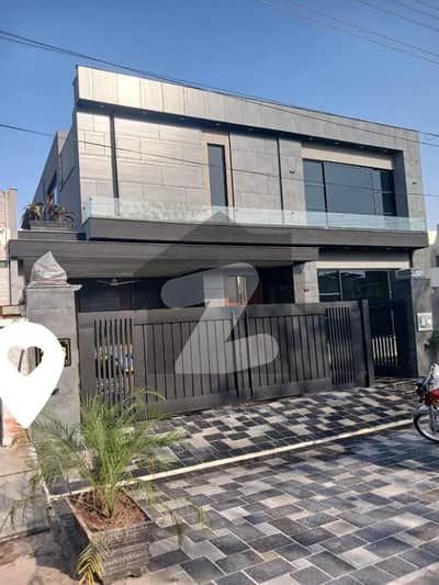 20 Marla House Is Available For Sale In DHA Phase 7