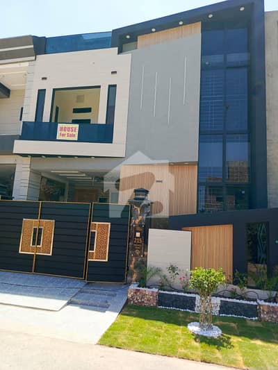 Luxary 5 Marla Brand New House for Sale in Tulip Block Park View City Lahore