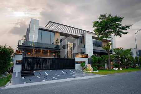 An Exclusive 2 Kanal Fully Furnished Modern House Will Be Available For Sale Within This Month.