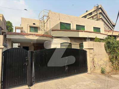 1 Kanal Commercial Use House Available For Rent At Gulberg
