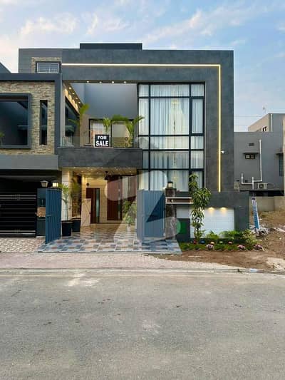5 MARLA ULTRA LUXURY HOUSE FOR SALE IN BB BLOCK SECTOR D BAHRIA TOWN LAHORE