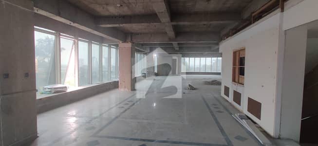 ایف ۔ 7 اسلام آباد میں 1 کنال دفتر 30.0 لاکھ میں کرایہ پر دستیاب ہے۔