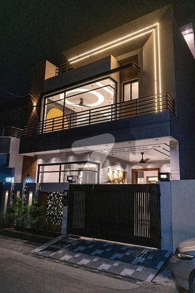 5 Marla Brand New House For Sale In Punjab Cooprative Housing Society Good Location Near DHA Phase 4
