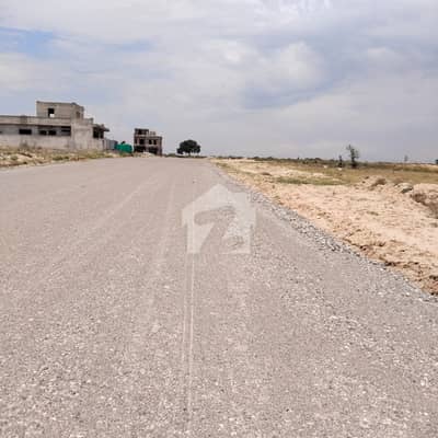 1 kanal Level possession plot for sale in university town - Black F Islamabad