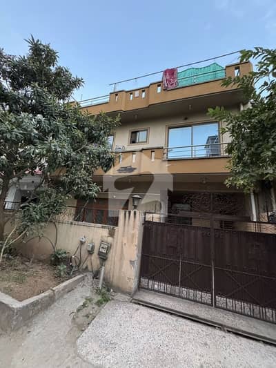 House Available For Sale In G-10/4