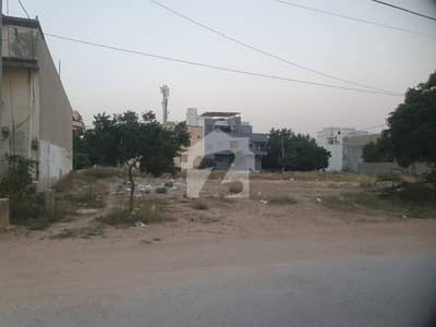 240 Sqyrd Plot In Prime Sector On Prime Location 150ft Wide Road For Sale