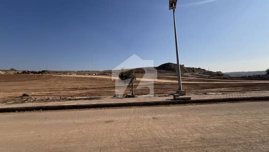 B3 Kanal Boulevard Expressway Plot For Sale
