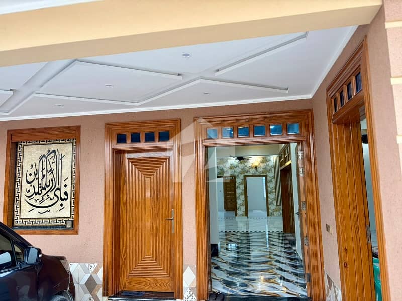 پی ڈبلیو ڈی ہاؤسنگ سکیم اسلام آباد میں 6 کمروں کا 12 مرلہ مکان 7.0 کروڑ میں برائے فروخت۔ پی ڈبلیو ڈی ہاؤسنگ سکیم اسلام آباد میں 6 کمروں کا 12 مرلہ مکان 7.0 کروڑ میں برائے فروخت۔