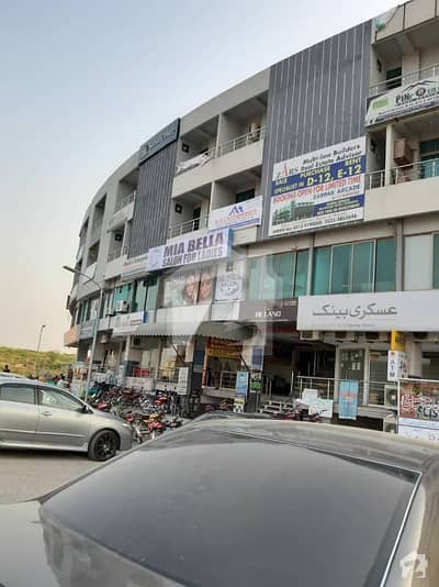 ڈی ۔ 12 اسلام آباد میں 1 کمرے کا 1 مرلہ دفتر 18.0 ہزار میں کرایہ پر دستیاب ہے۔