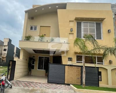 Ali Block 7 Marla Newly Built Upper Portion For Rent In Beautiful Location Of Bahria Town Phase 8 Rawalpindi Ali Block 7 Marla Newly Built Upper Portion For Rent In Beautiful Location Of Bahria Town Phase 8 Rawalpindi