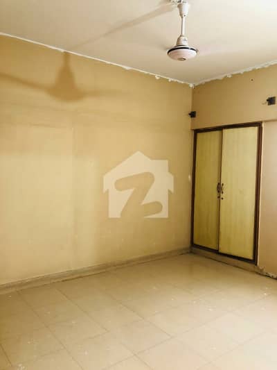 FLAT FOR RENT CIVIC VIEW 3 BED DD LIFT) TILES FLOORING WEST OPEN BOUNDARIES WALL CAR PARKING SECURITY GUARDS CCTV CAMERA NEARLY HASAN SQUARE BLOCK 13A GULSHAN E IQBAL CELL