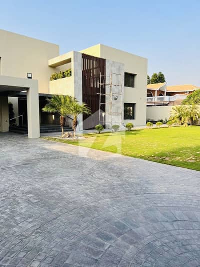 F-8 New House For Sale ! 2000 Sq Yard ! 100 By 180! CDA Transfer F-8 New House For Sale ! 2000 Sq Yard ! 100 By 180! CDA Transfer
