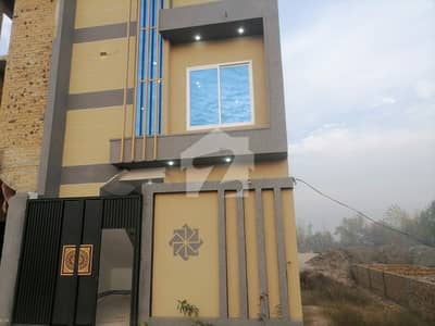 گارڈن ولاز اسلام آباد ۔ پشاور موٹروے,پشاور میں 4 کمروں کا 3 مرلہ مکان 95.0 لاکھ میں برائے فروخت۔