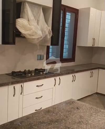 BRAND NEW 500 YARDS FIRST FLOOR PORTION FOR RENT