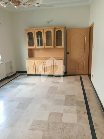 I-8/3 CORNER 12 MARLA UPPER PORTION 3 BED 3 BATH SERVENT 2 CAR PARKING 150K FINAL