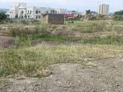 Gulberg Greens Block D Plot