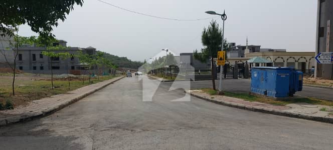 11 Marla Plot For Sale In Bahria Hills Near Phase VII