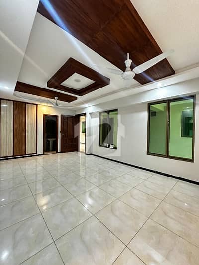 Executive 2-Bed Flat For Rent Time Square Residence, Top City-1 Islamabad