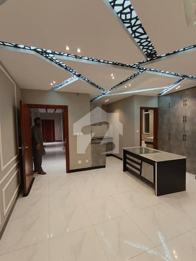 ٹاپ سٹی 1 اسلام آباد میں 2 مرلہ Studio فلیٹ 70.0 لاکھ میں برائے فروخت۔