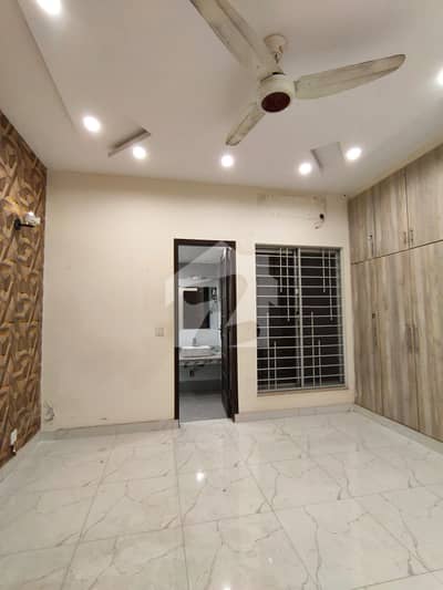 1 Kanal House Available For Sale In Tulip Block Sector C Bahria Town Lahore