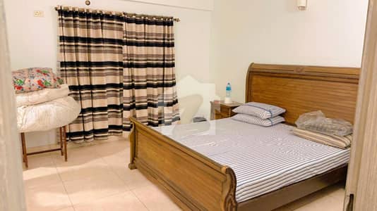 12 MARLA 4 BEDROOM FLAT AVAILBLE FOR SALE IN ASKARI 11 LAHORE