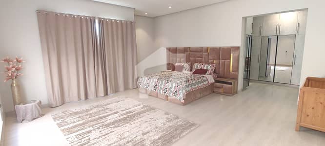 5 Kanal Farm House For Sale In Beautiful Gulberg Greens - Block C