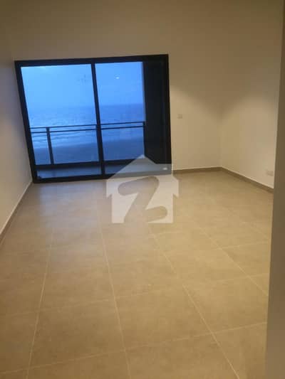 Town House In Emaar Ocean Front