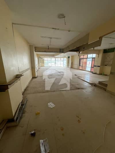 6500 Square Feet Office On Main Shahrah-E-Faisal
