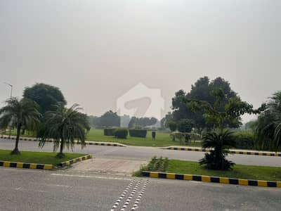 بینکرس ایوینیو کوآپریٹو ہاؤسنگ سوسائٹی لاہور میں 5 مرلہ رہائشی پلاٹ 74.0 لاکھ میں برائے فروخت۔ بینکرس ایوینیو کوآپریٹو ہاؤسنگ سوسائٹی لاہور میں 5 مرلہ رہائشی پلاٹ 74.0 لاکھ میں برائے فروخت۔