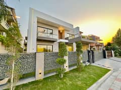 1 Kanal Modern Luxurious House For Sale at DHA 2
