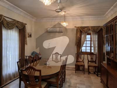 ڈی ایچ اے فیز 6 ڈی ایچ اے ڈیفینس,کراچی میں 4 کمروں کا 1 کنال مکان 12.0 کروڑ میں برائے فروخت۔