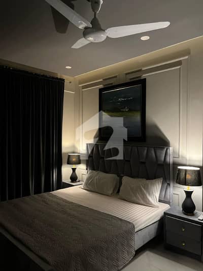 1 BED LUXURY FURNISHED FOR RANT IN GULBERG GREEN