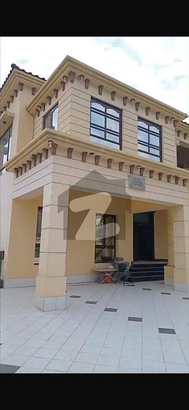1000 Square Yards TRIPLE-UNIT MANSION FOR RENT DHA PHASE 5