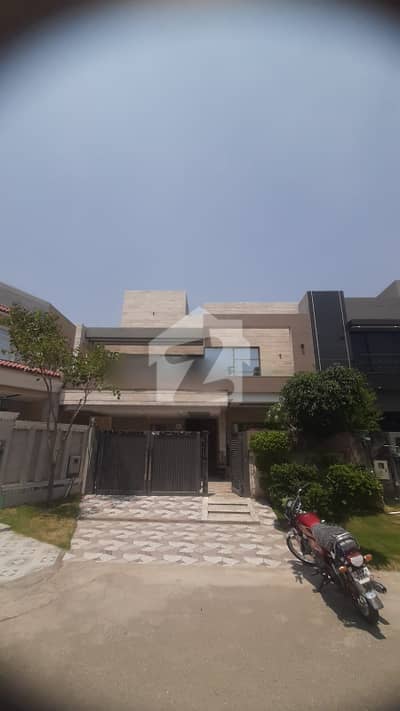 10 Marla House For Sale In Paragon City Lahore
