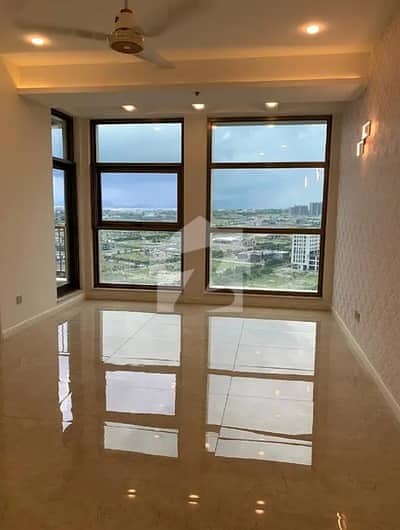2 BED LUXURY SEMI FURNISHED APARTMENT FOR SALE ON INVESTOR RATE IN GULBERG GREEN