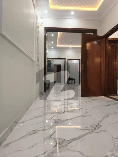 6 Marla Brand New Spanish Dubble Unit House For Rent ( Extension Calvary Ground)