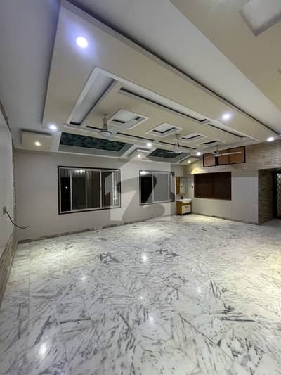 WELL MAINTAINED GROUND FLOOR WITH BASEMENT