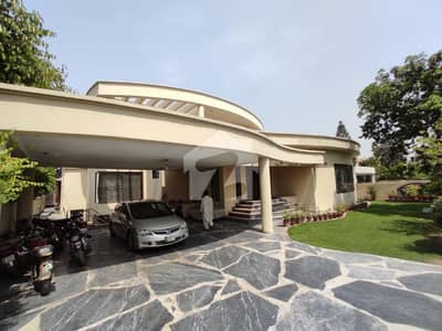Best For Those Who Wants To Live On Main Road. Best For Those Who Wants To Live On Main Road.