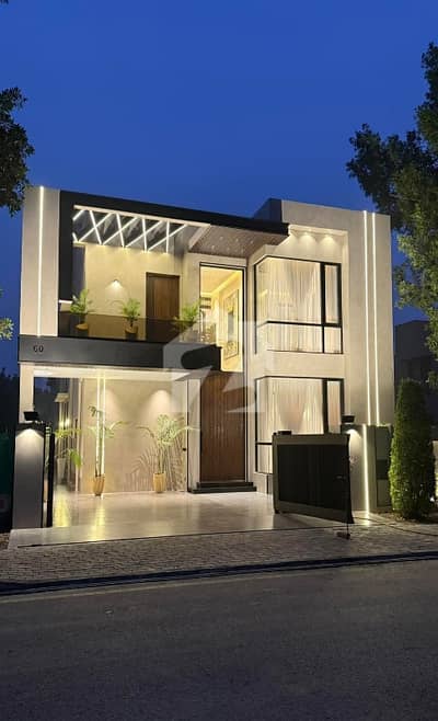 10 Marala Outclass Modern House Available For Sale