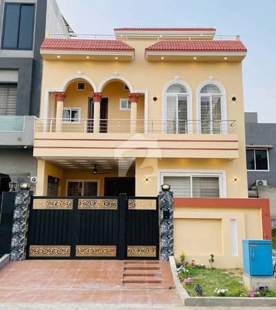 Centrally Located Prime Location House In Citi Housing Society Is Available For Sale