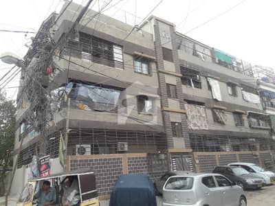 کے اے ای سی ایچ ایس - بلاک 5 کراچی ایڈمنسٹریشن ایمپلائیز سوسائٹی,جمشید ٹاؤن,کراچی میں 3 کمروں کا 6 مرلہ فلیٹ 1.62 کروڑ میں برائے فروخت۔