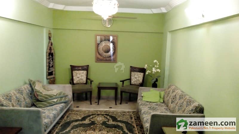 Flat Is Available For Sale In Block 15 Main Jauhar Chowrangi
