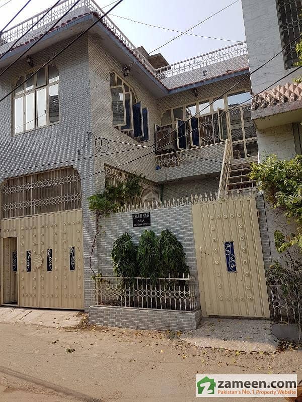 11 Marla Double Storey House For Sale At Gulfishan Colony