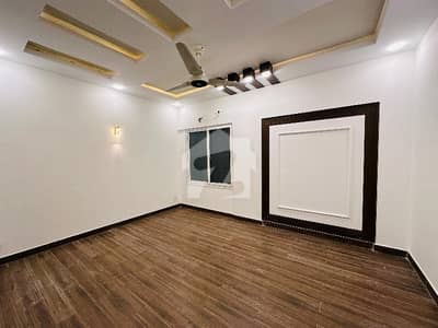 Prime Location Separate Portion Office On Rent At Pechs Block 2
