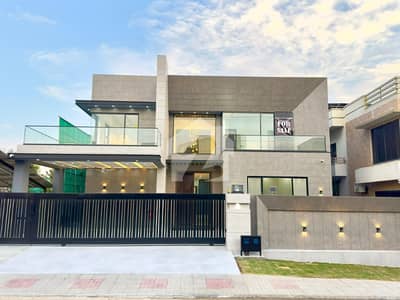 ڈی ایچ اے ڈیفینس فیز 2 ڈی ایچ اے ڈیفینس,اسلام آباد میں 6 کمروں کا 1 کنال مکان 11.65 کروڑ میں برائے فروخت۔