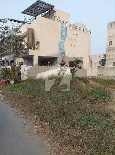 ڈی ایچ اے فیز 7 - بلاک ڈبلیو فیز 7,ڈیفنس (ڈی ایچ اے),لاہور میں 1 کنال رہائشی پلاٹ 4.0 کروڑ میں برائے فروخت۔ ڈی ایچ اے فیز 7 - بلاک ڈبلیو فیز 7,ڈیفنس (ڈی ایچ اے),لاہور میں 1 کنال رہائشی پلاٹ 4.0 کروڑ میں برائے فروخت۔