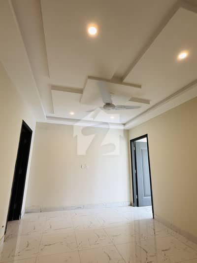 Rs:40,000 INCOMING RENT 2-BEDROOM CORNER APARTMENT FOR SALE Royal Green A Delivered, Company-Maintained Project by SunRoyal Builders & Developers