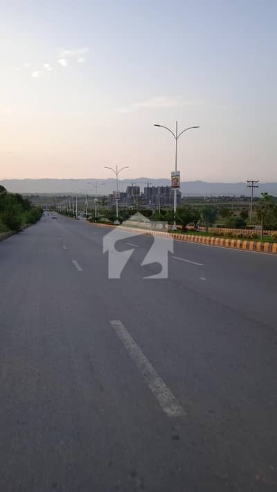 A Block Prime Location 7 Marla Plot Available For Sale