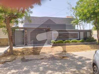 House 400 Square Yard Single Storey Bungalow For Sale House 400 Square Yard Single Storey Bungalow For Sale