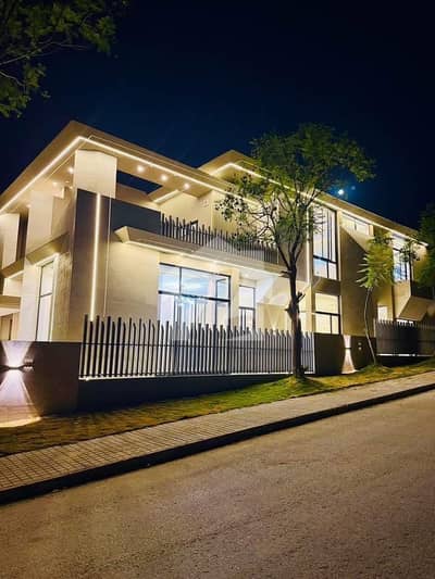 1 Kanal Corner House for Sale DHA Phase 2